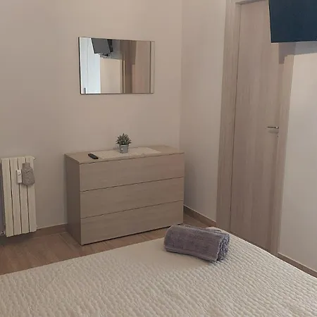 Apartment Appartamento Centrale *